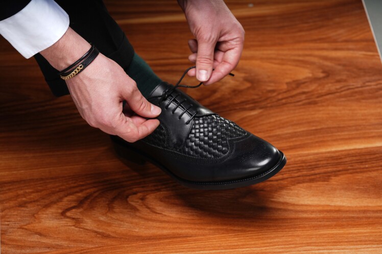 چرا مدیران باید از کفش چرم مدیریتی مناسب استفاده کنند؟