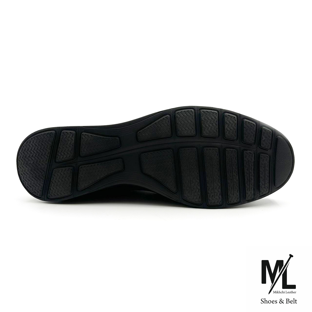  کفش اسپرت کلاسیک تمام چرم مردانه | کد:P22 | چرم میخچی | مشکی رنگ | جنس زیره کفش ای وی ای/EVA بسیار سبک و راحت 