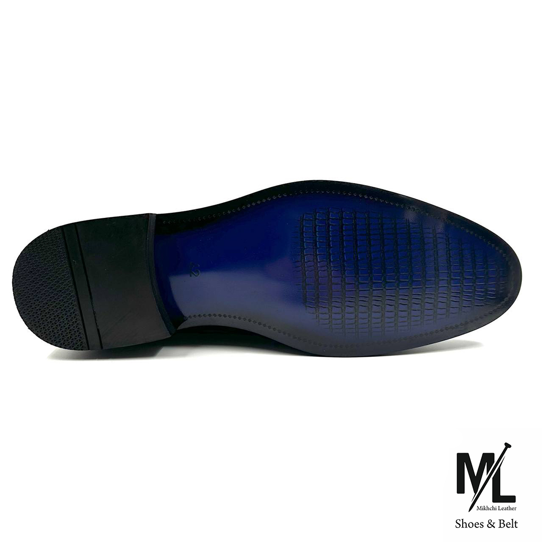  کفش کلاسیک مجلسی تمام چرم مردانه | Vip | کد:M110 | چرم میخچی | قهوه ای ، مشکی ، زرشکی ، طوسی |‌ زیره میکرولایت. 