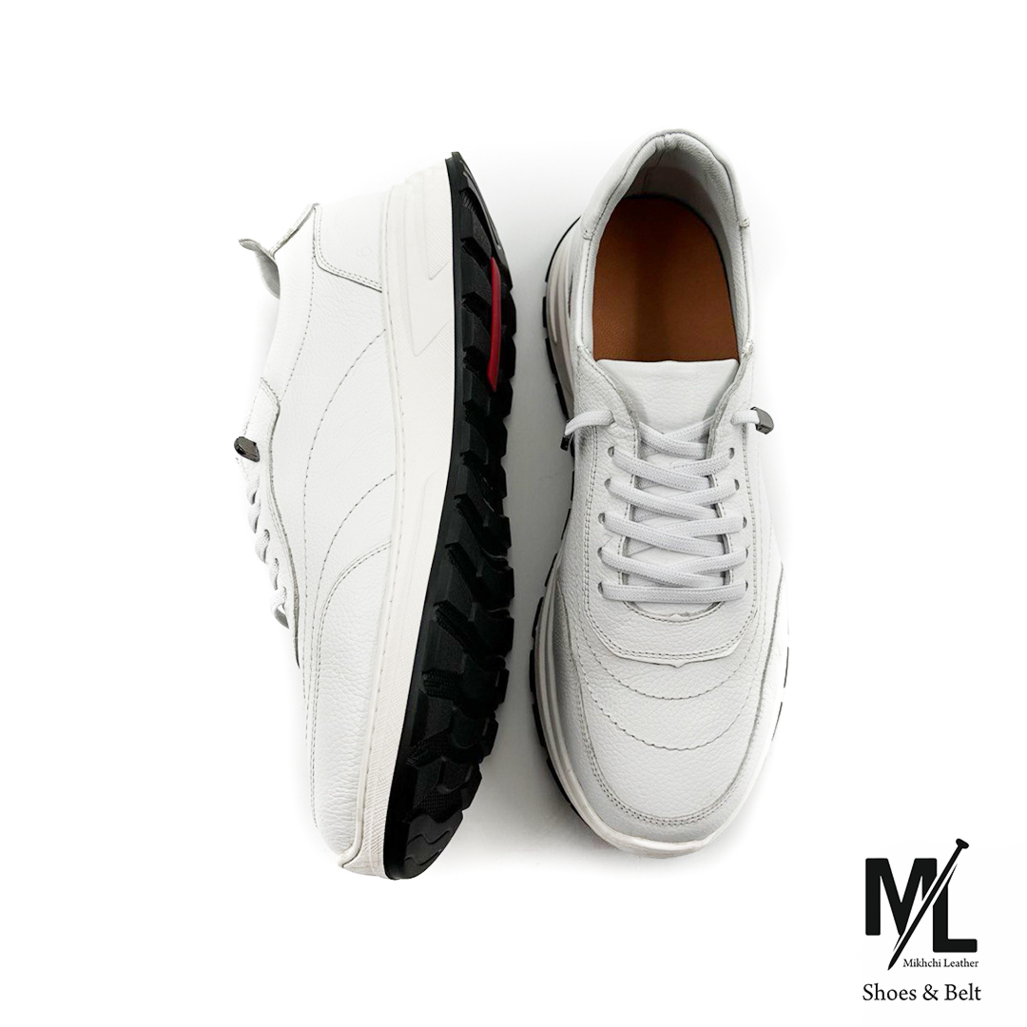  کفش کتانی اسپرت راحتی چرم مردانه | کد:M84 | چرم میخچی | سفید رنگ | مناسب استفاده طولانی مدت در طول روز 